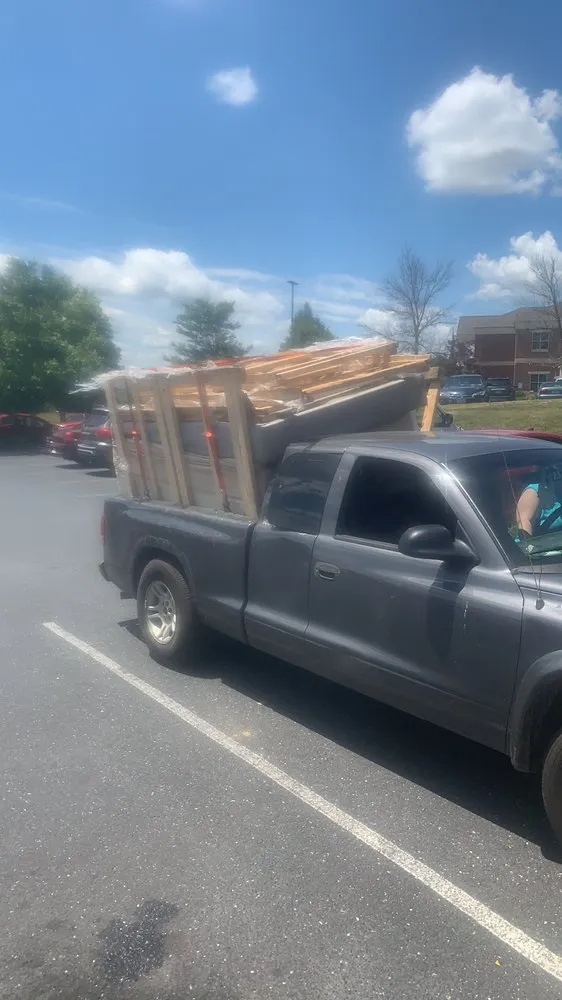 Professional yard cleanup service in Staunton, VA by Nick's odd jobs and more