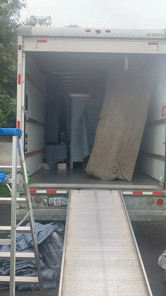 Professional yard maintenance for beautiful yards in Staunton, VA by Nick's odd jobs and more