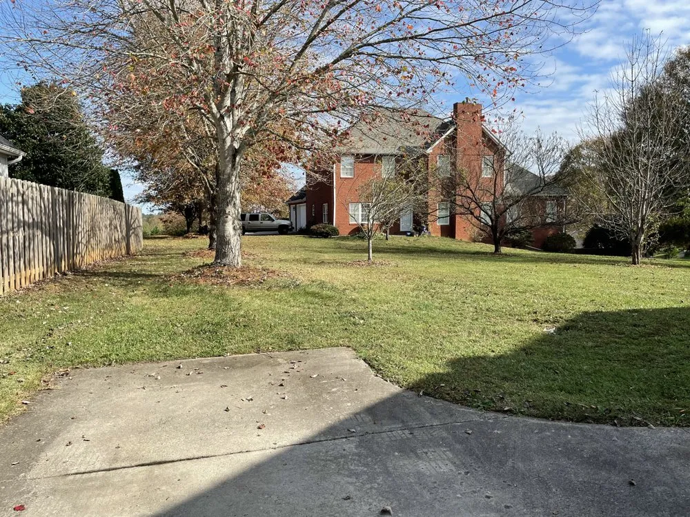 Affordable yard maintenance in Knoxville, TN by Nico & Ron Landscaping