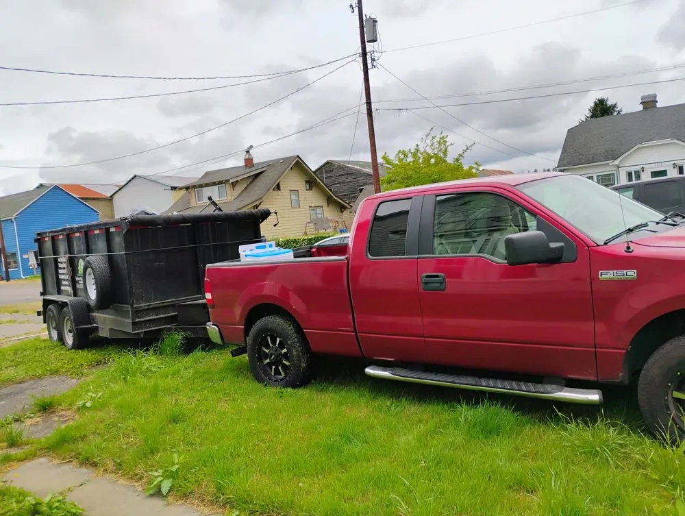 Custom yard cleanup service in Olympia, WA by Nico No Limits