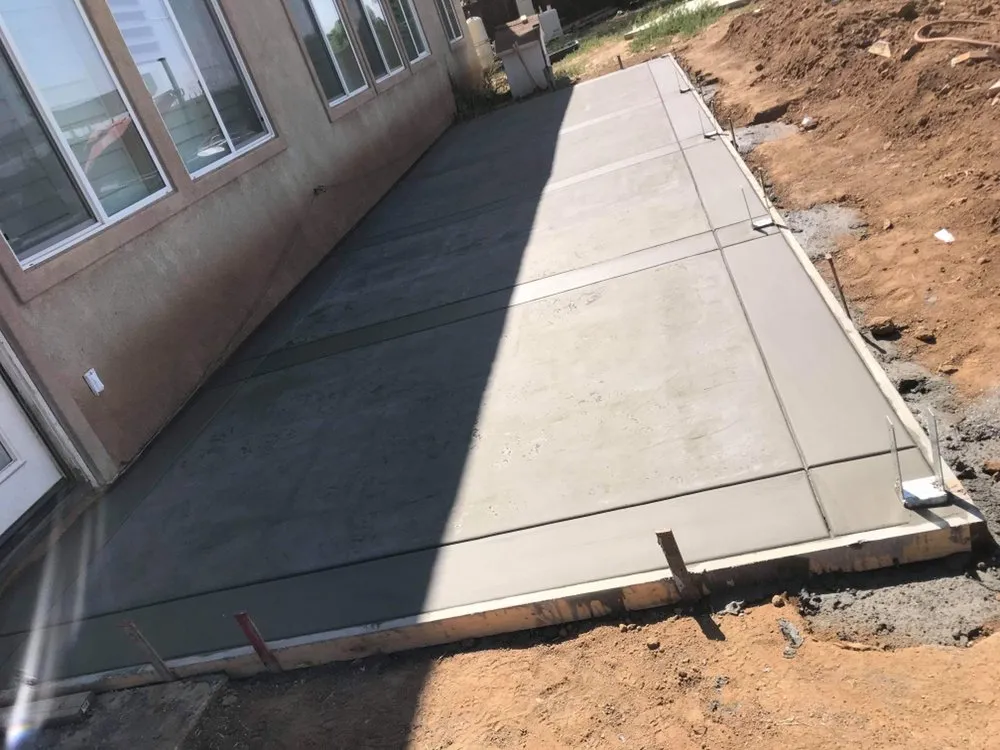 Local yard maintenance experts serving Moreno Valley, CA - Nicolas Landscaping