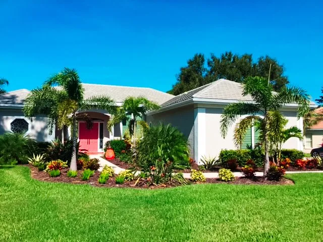 Local garden landscaping with custom design in Sarasota, FL by Nicole Lawn Care & Landscaping