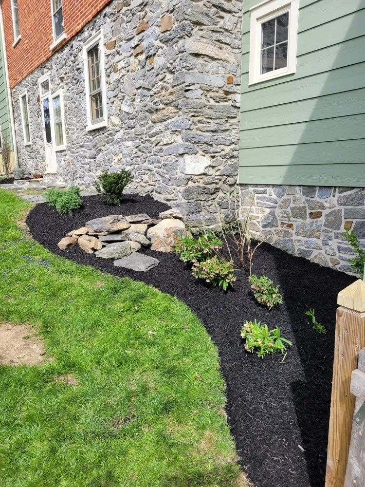 Reliable outdoor landscaping in Lancaster, PA - Nicole's Landscaping