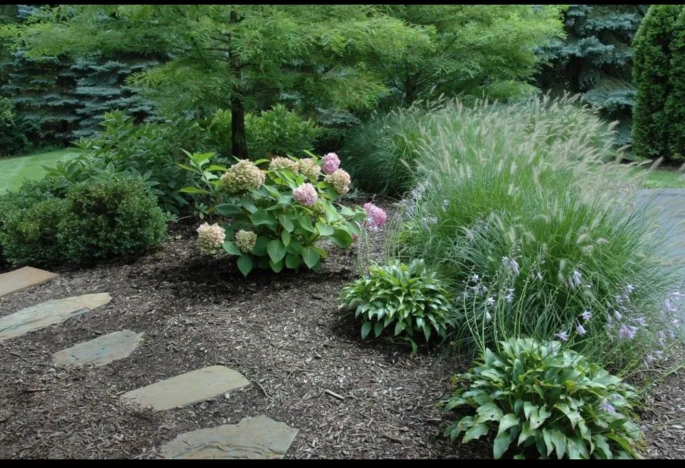 Custom lawn mowing service in Rochester Hills, MI by Nielsen Pro