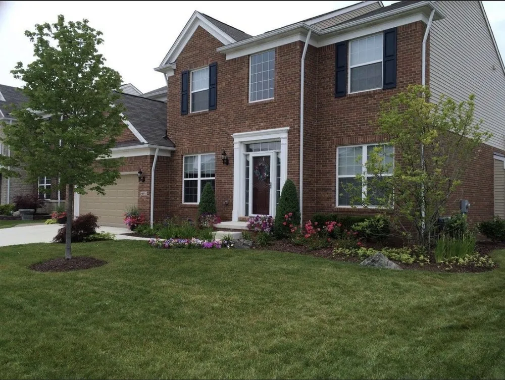 Affordable landscape design in Rochester Hills, MI - Nielsen Pro