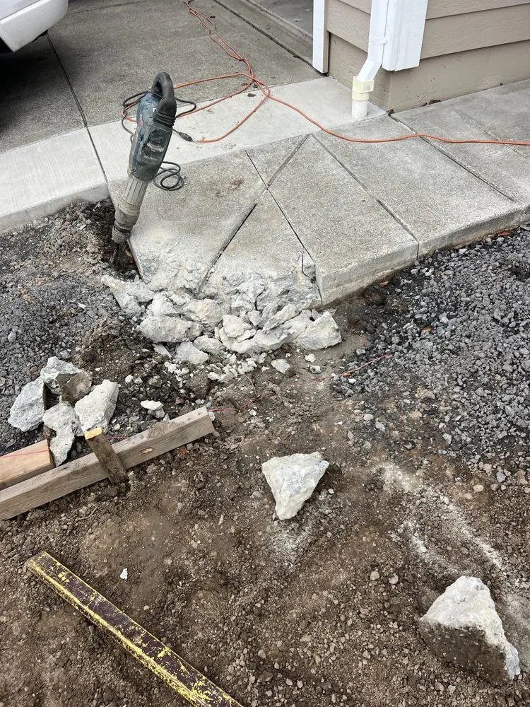 Top-rated landscape installation in Windsor, CA by Nieto Landscaping & Maintenance