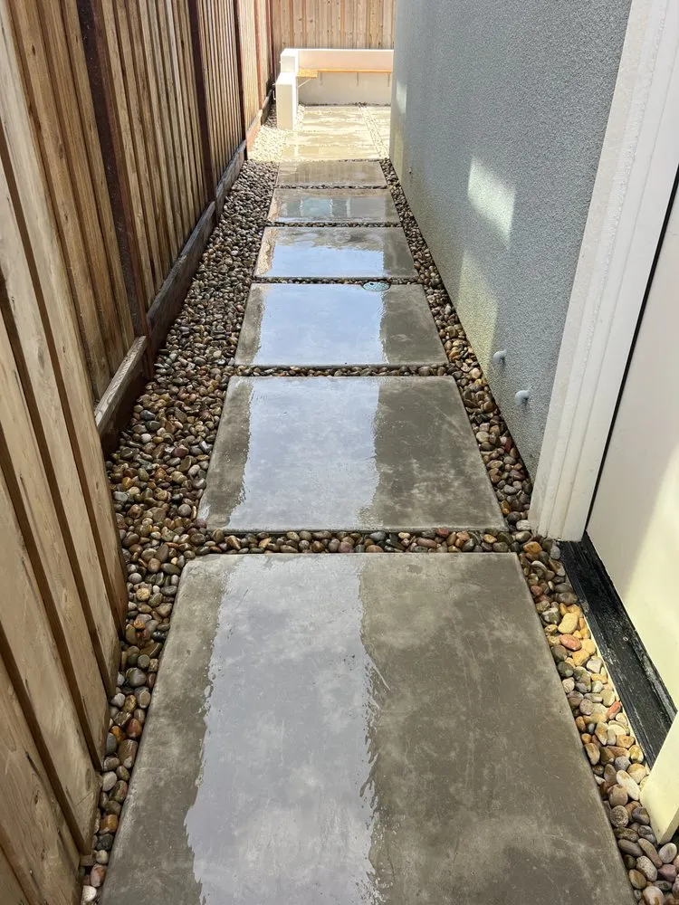 Affordable yard cleanup service for outdoor upgrades in Windsor, CA by Nieto Landscaping & Maintenance