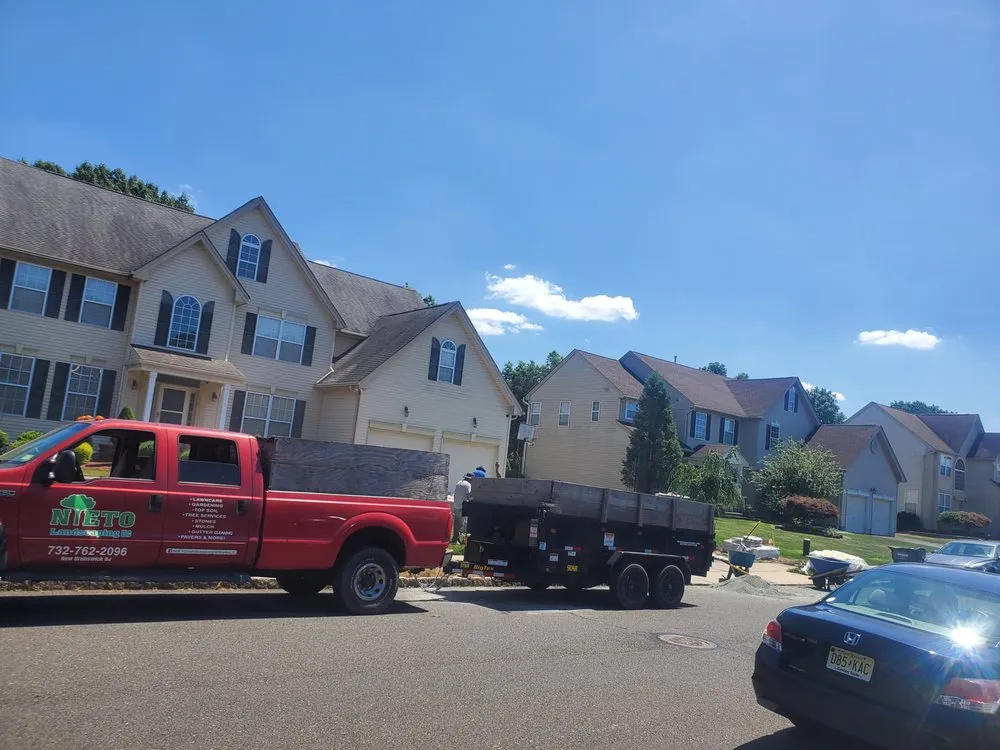 Reliable yard cleanup service for beautiful yards across New Brunswick, NJ - NIETO Landscaping