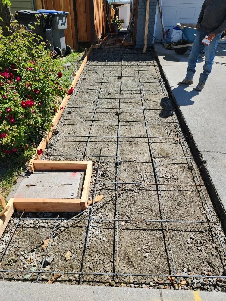 Top-rated outdoor landscaping for year-round maintenance in Santa Clara, CA by Nieto's Landscaping And Gardening