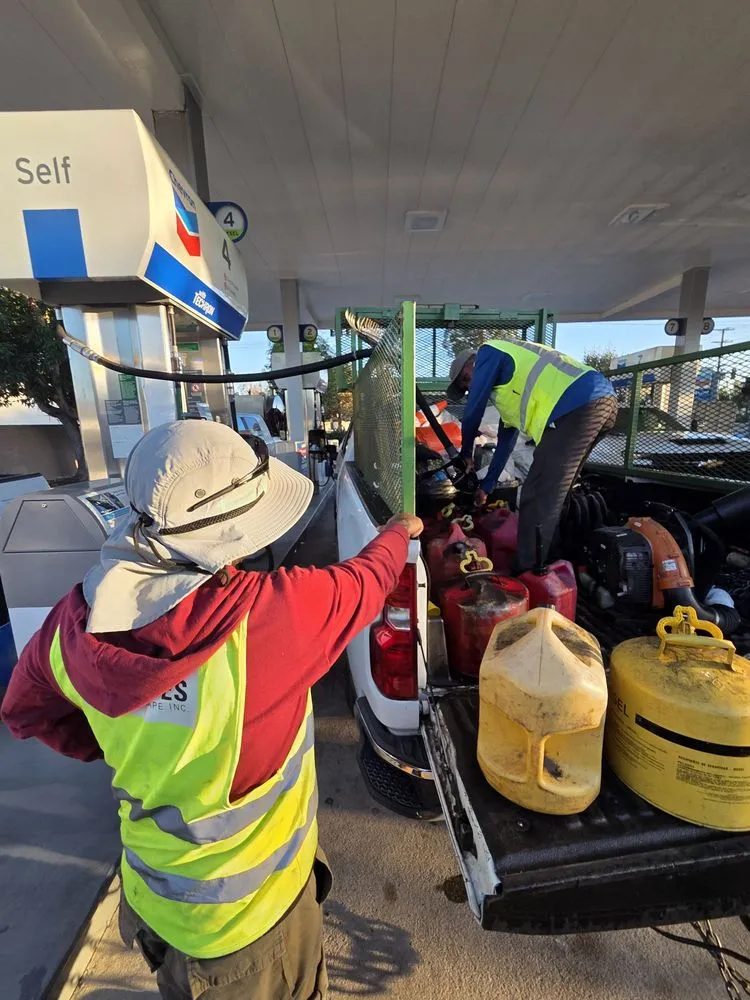 Top-rated landscaping services for residential properties across Santa Ana, CA - Nieves Landscape