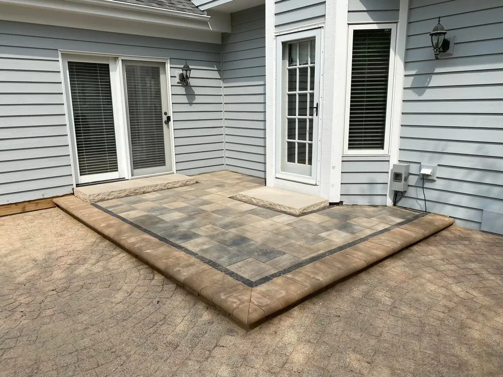 Affordable landscape installation in Elgin, IL by Nieves Landscaping