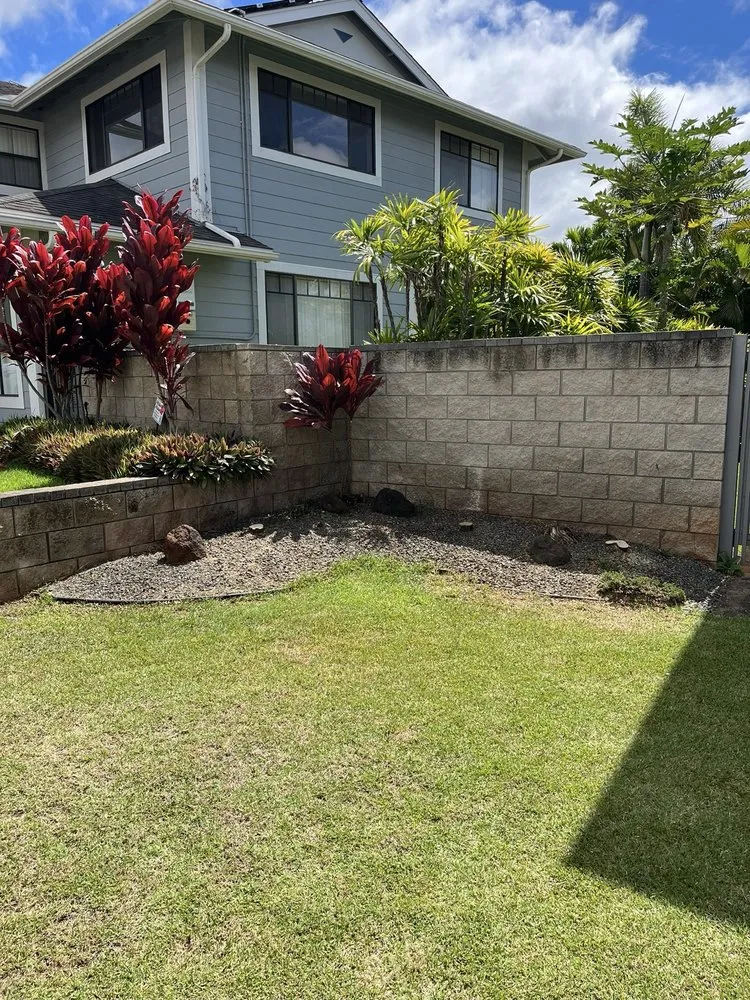 Reliable lawn care service experts serving Ewa Beach, HI - Nifty Lawns
