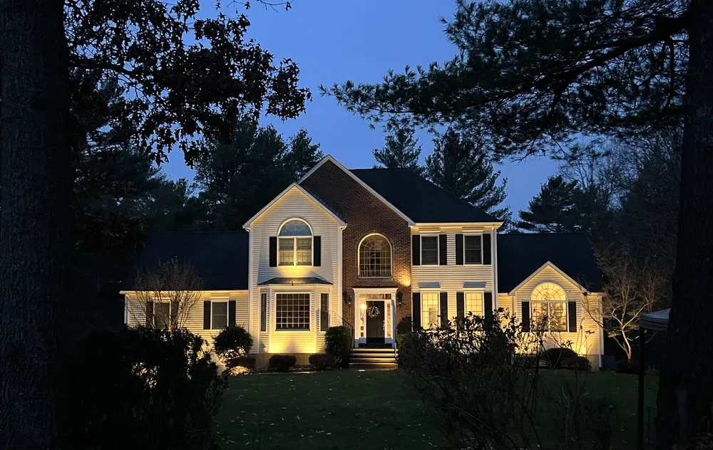 Custom lawn care service experts serving Rockland, MA - Night View Landscape Lighting