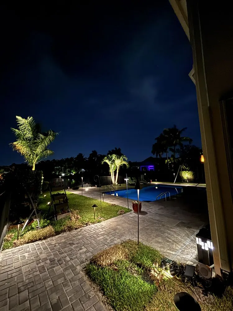 Top-rated landscaping services for beautiful yards in Wellington, FL by Nightlight Pros