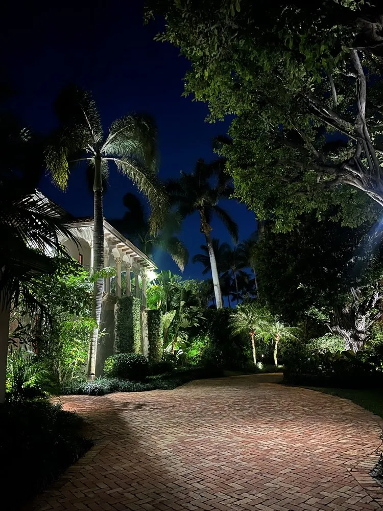 Custom yard maintenance in Wellington, FL by Nightlight Pros