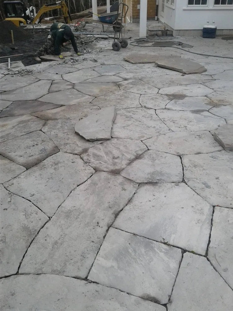 Reliable outdoor landscaping experts serving New Bedford, MA - NIJ Landscape Construction