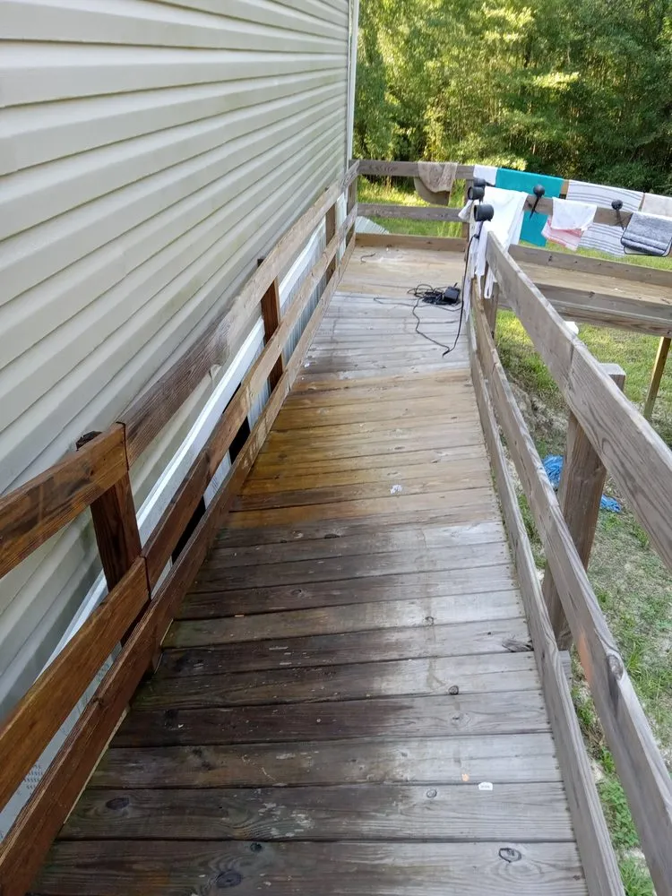 Affordable landscape design for year-round maintenance in Laplace, LA by Nikki's Helping Hands