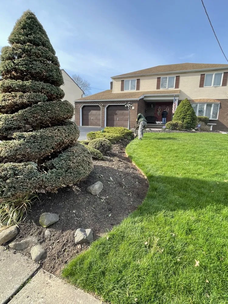 Expert outdoor landscaping in Plainfield, NJ - Nikos Landscaping