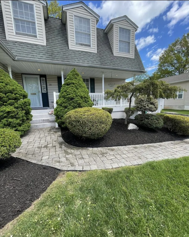 Reliable lawn care service experts serving Plainfield, NJ - Nikos Landscaping