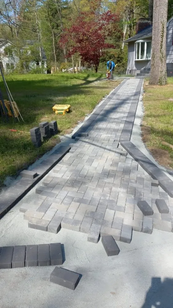 Top-rated landscape installation experts serving Framingham, MA - Nilcleaning