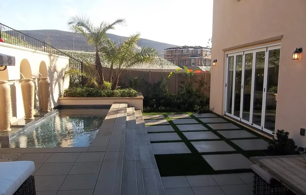 Reliable lawn care service for homes across Vista, CA - Nissho of California