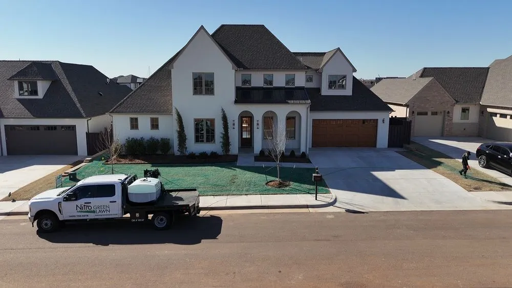 Local lawn mowing service in Yukon, OK by Nitro Green Lawn