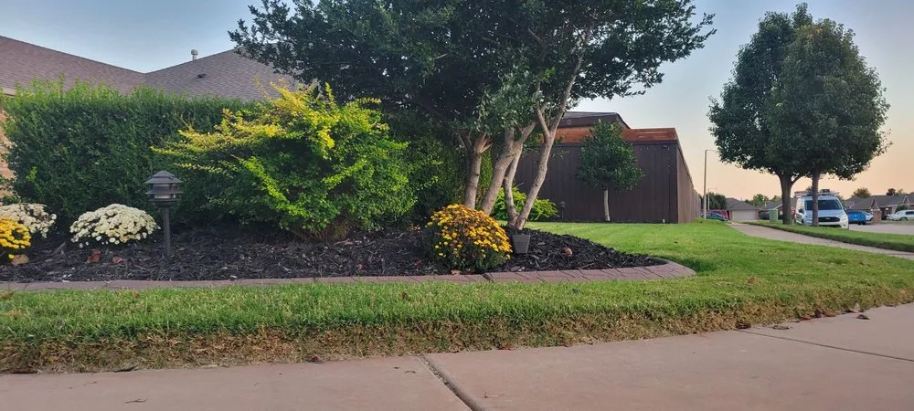 Trusted residential landscaping in Yukon, OK by Nitro Green Lawn