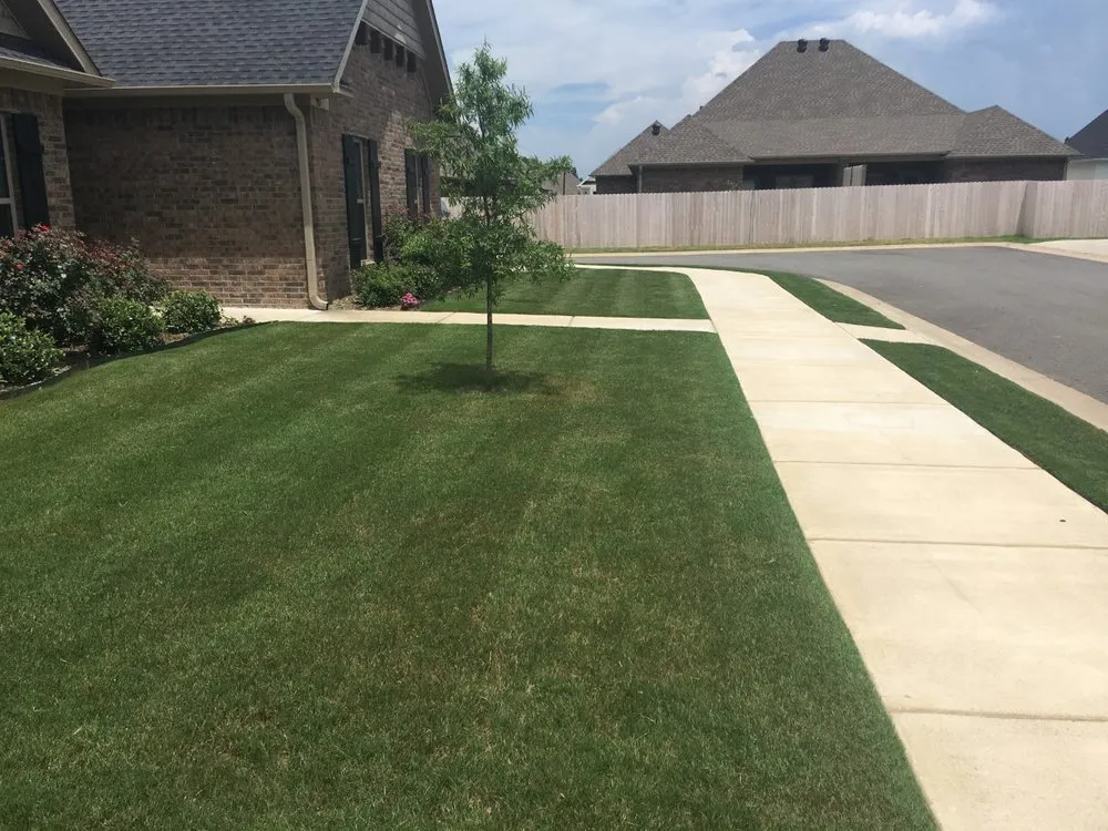 Custom landscaping services for outdoor upgrades across Conway, AR - NitroLawn