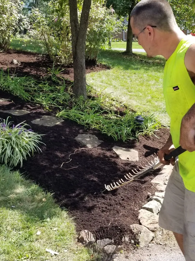 Custom yard maintenance experts serving Centre Hall, PA - Nittany Greenscapes