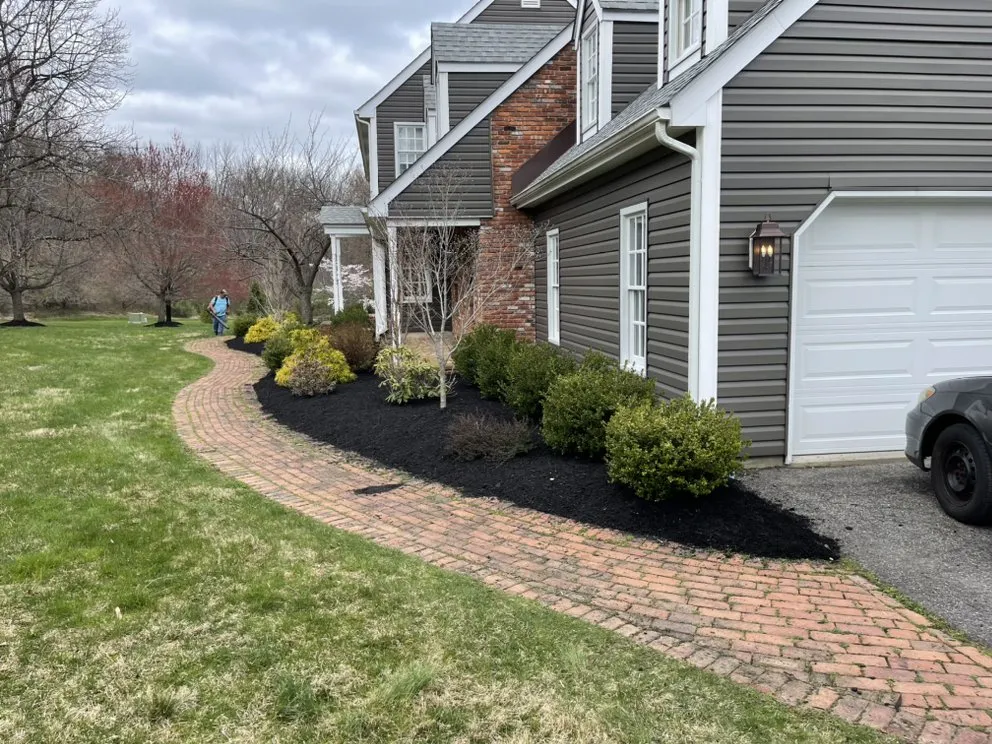 Reliable yard cleanup service in Washington, NJ - Nixon Landscaping