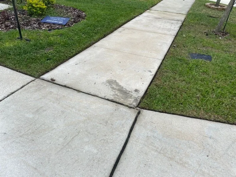 Reliable garden landscaping for homes across Riverview, FL - Nixon Love For Lawn