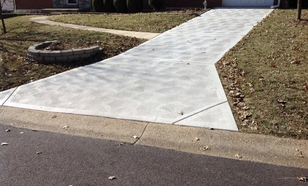 Custom landscape installation in Newfield, NJ by Nixsa Construction Landscaping