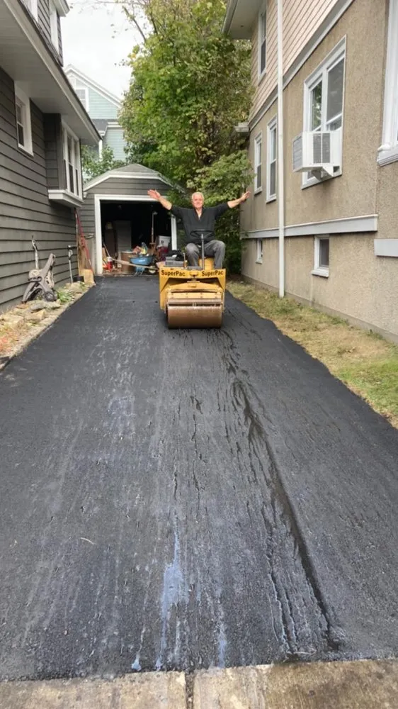 Professional residential landscaping experts serving Lynn, MA - Niz Masonry construction & landscaping