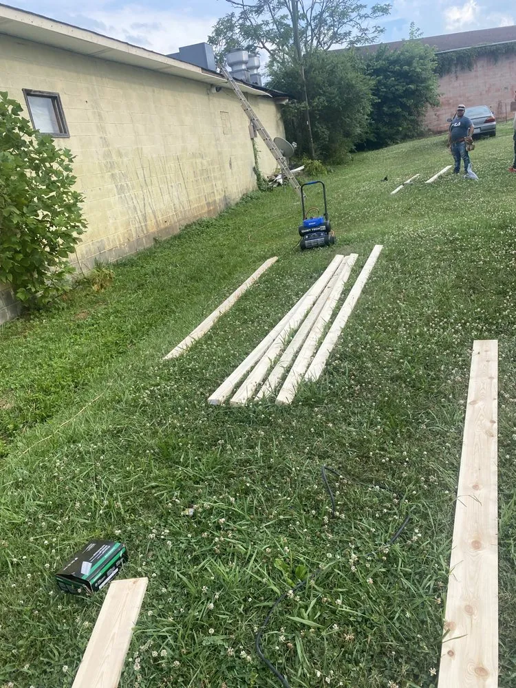 Local lawn mowing service for beautiful yards across Wilkesboro, NC - Niz Tree Service & Lawn Care