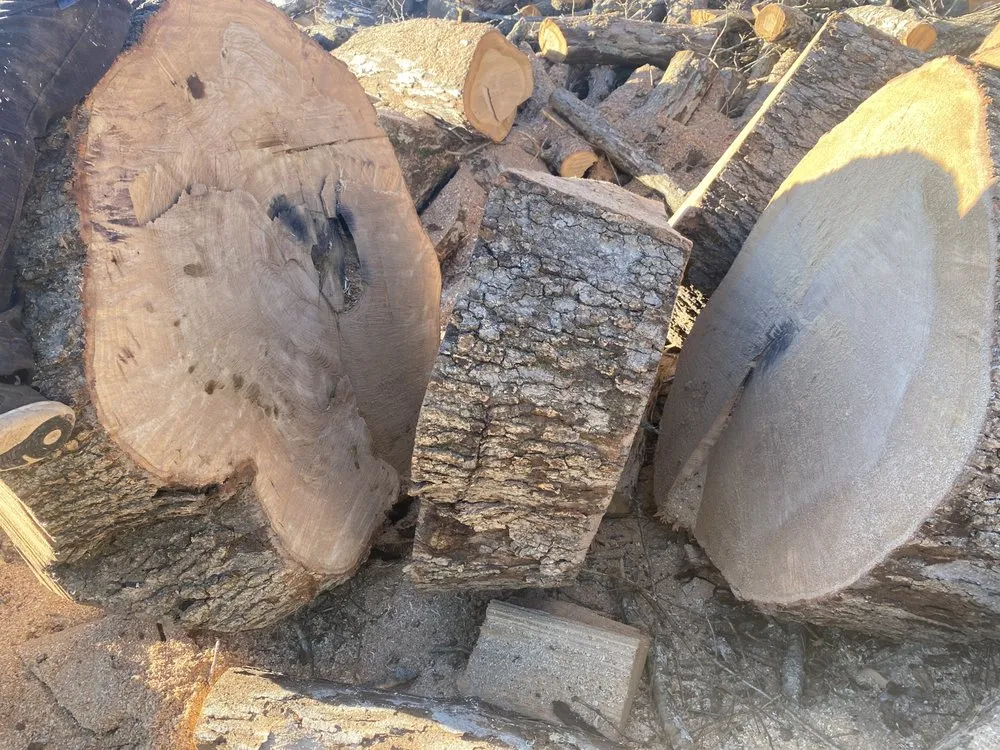 Local landscaping services for beautiful yards in Wilkesboro, NC by Niz Tree Service & Lawn Care