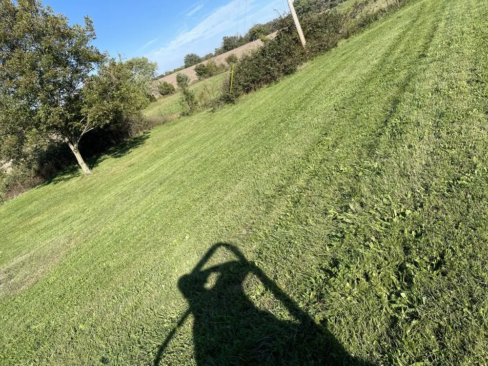 Expert lawn care service experts serving Perryville, MO - N&J landscaping and equipment works