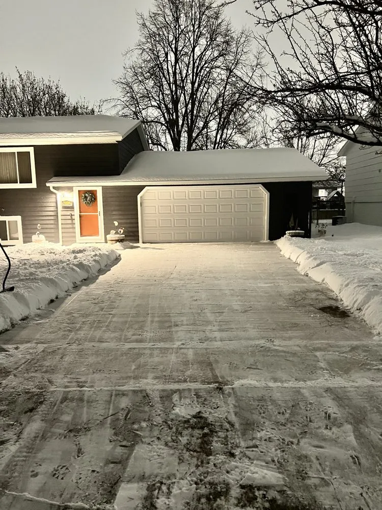 Custom yard cleanup service in Sioux Falls, SD - NJK Lawn & Snow