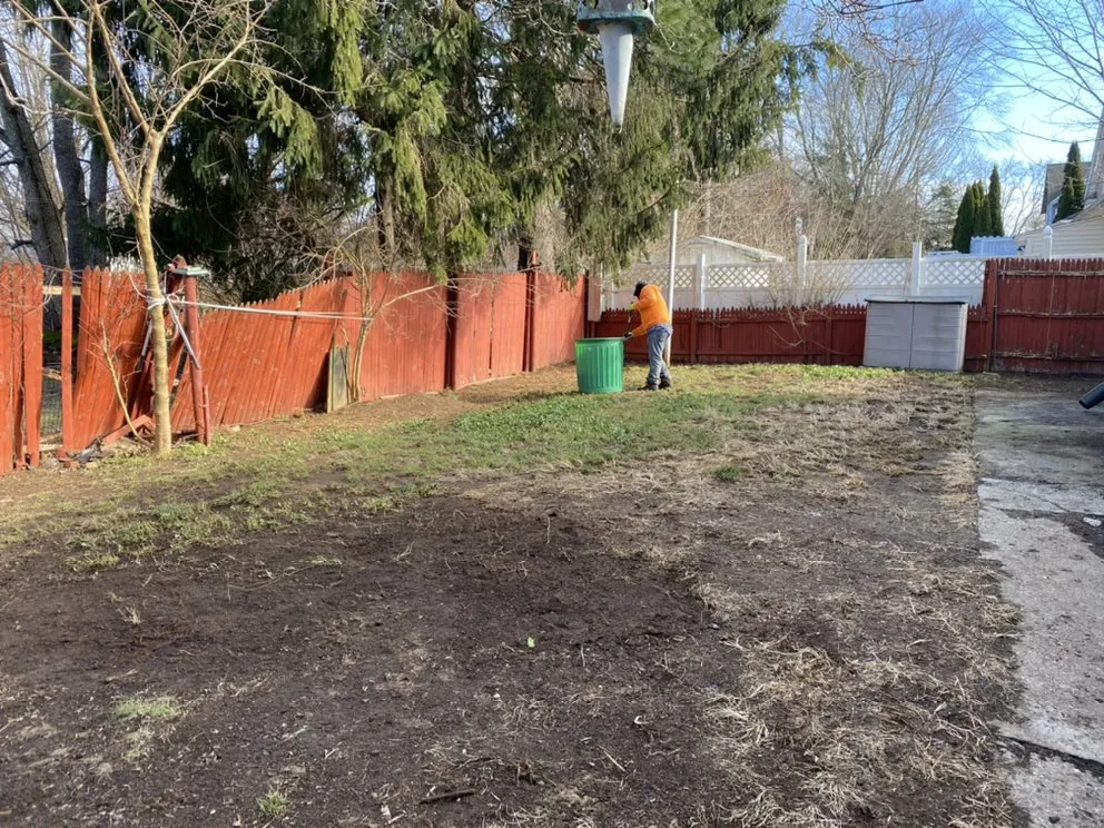 Professional yard cleanup service for homes across Stamford, CT - NJoel Landscaping