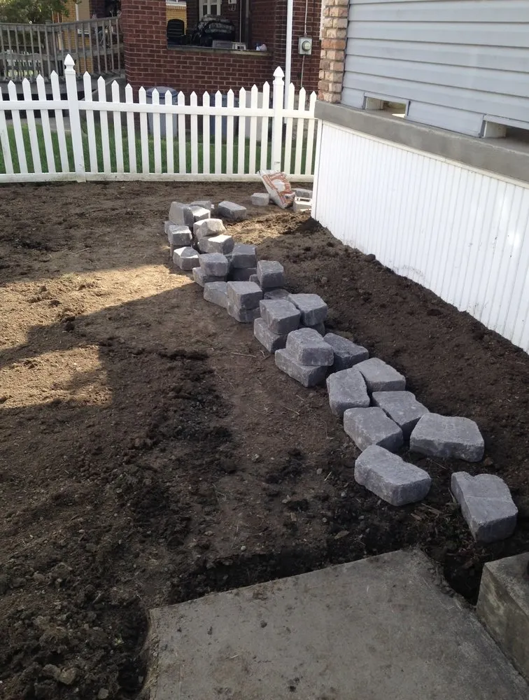 Professional lawn mowing service in Carnegie, PA - NLC Landscaping