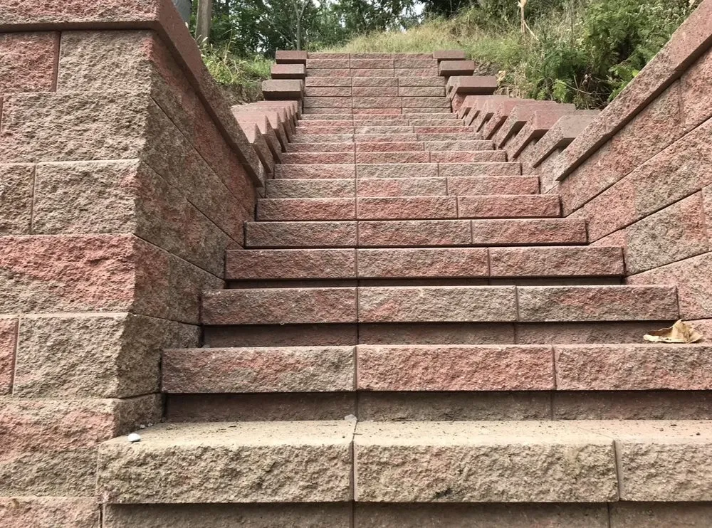 Reliable yard cleanup service in Carnegie, PA - NLC Landscaping