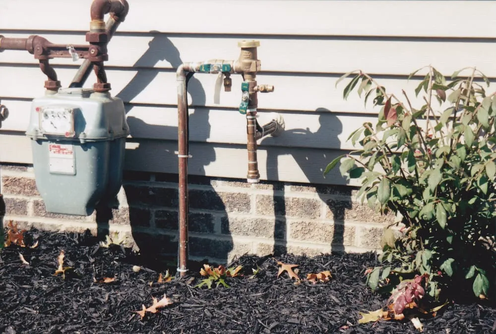 Local lawn mowing service in Medina, OH by NLCI Property Management