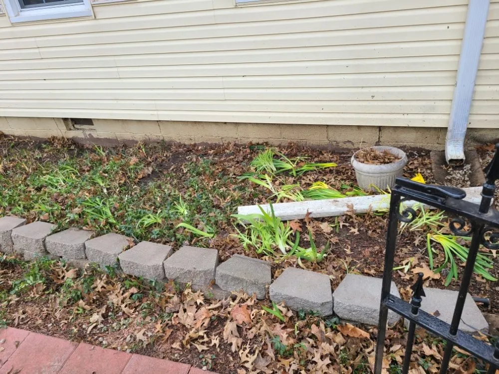 Custom garden landscaping in Kansas City, MO - NLLP Lawn Care