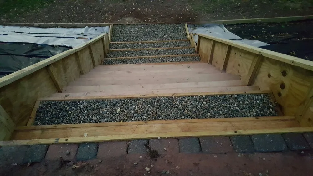 Professional lawn mowing service in Wallingford, CT by Nm Contractor