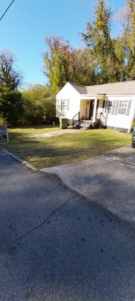 Top-rated lawn mowing service experts serving Atlanta, GA - NM Lawn Care