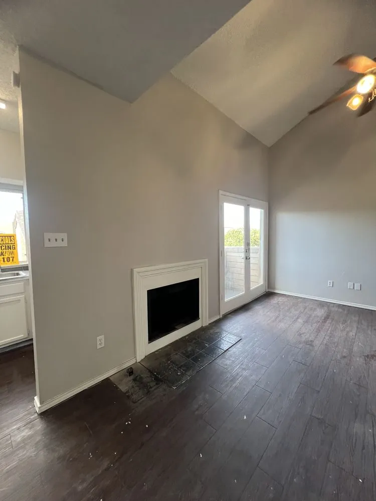 Affordable lawn mowing service in DeSoto, TX by NM107 Landscaping Home & Services