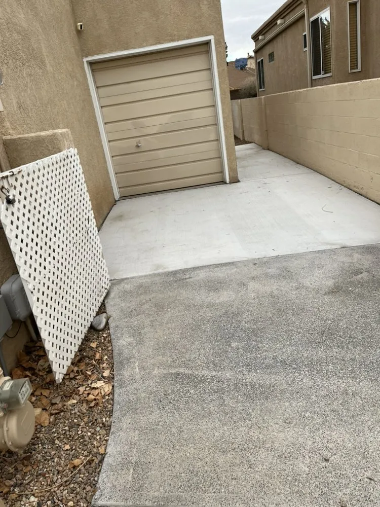 Professional garden landscaping experts serving Albuquerque, NM - N&N Junk Removal