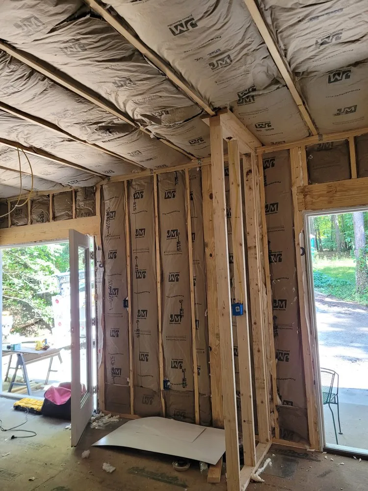 Professional yard cleanup service near you across Callao, VA - NNK Insulation