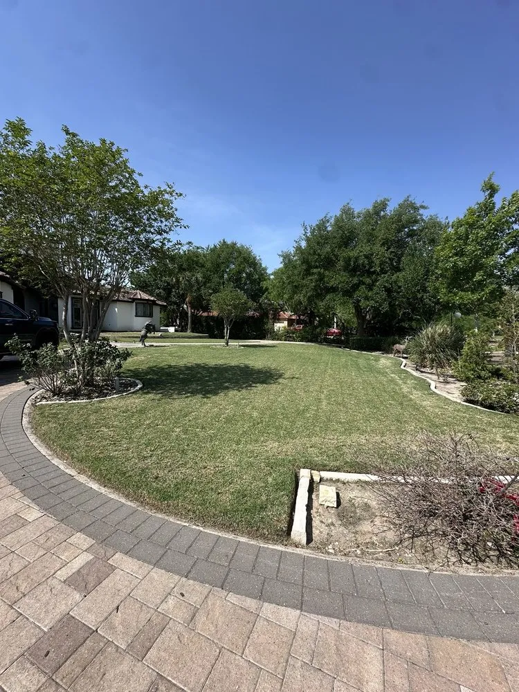 Reliable residential landscaping near you in Mission, TX by N&O Greens Valley Lawn Services