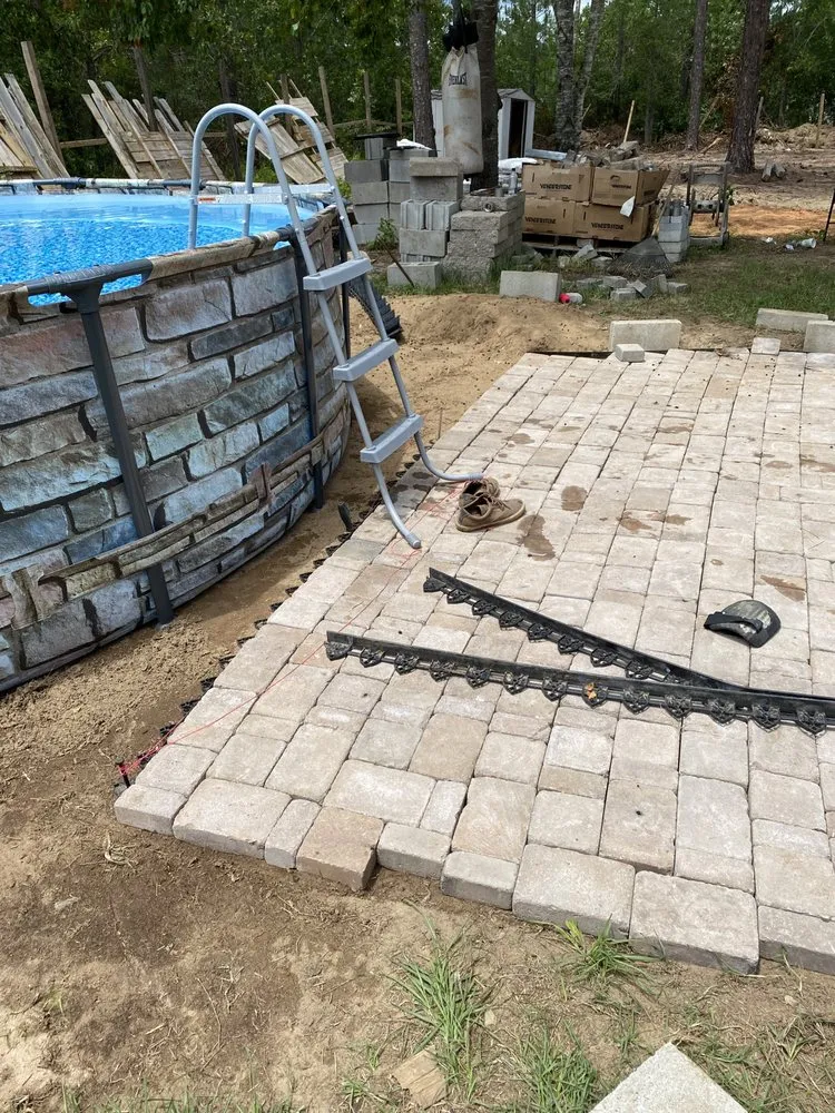 Reliable yard maintenance for beautiful yards in Cayce, SC by No Job Too Crummy