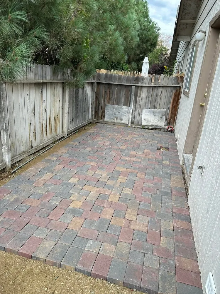 Custom lawn care service experts serving Carson City, NV - No Limit Landscape